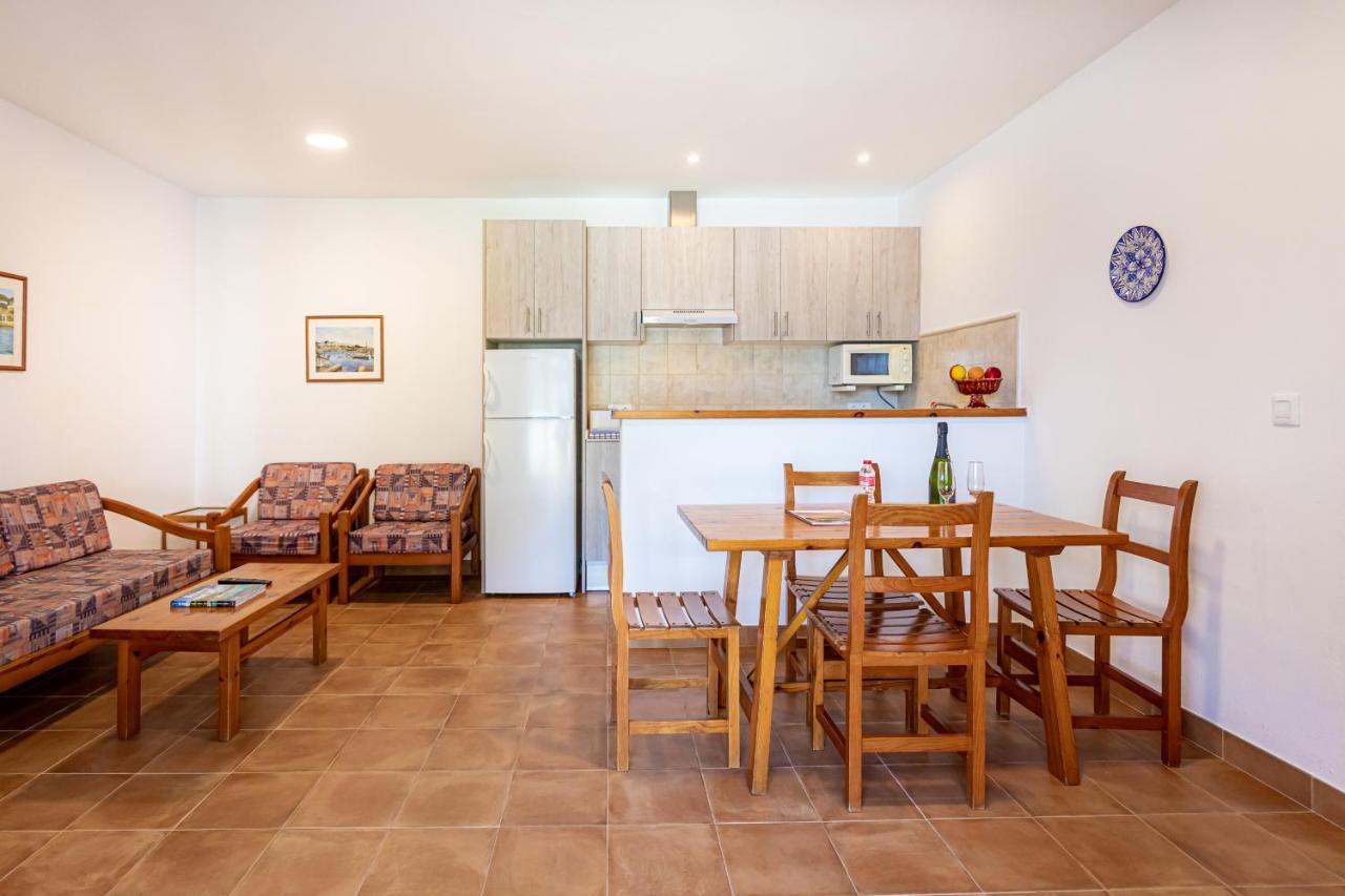 Apartamentos Arenal Playa بونتا غروسا المظهر الخارجي الصورة