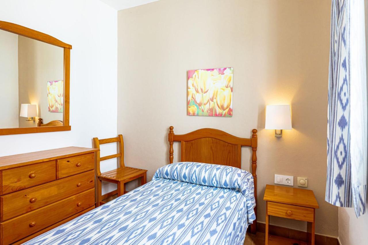 Apartamentos Arenal Playa بونتا غروسا المظهر الخارجي الصورة